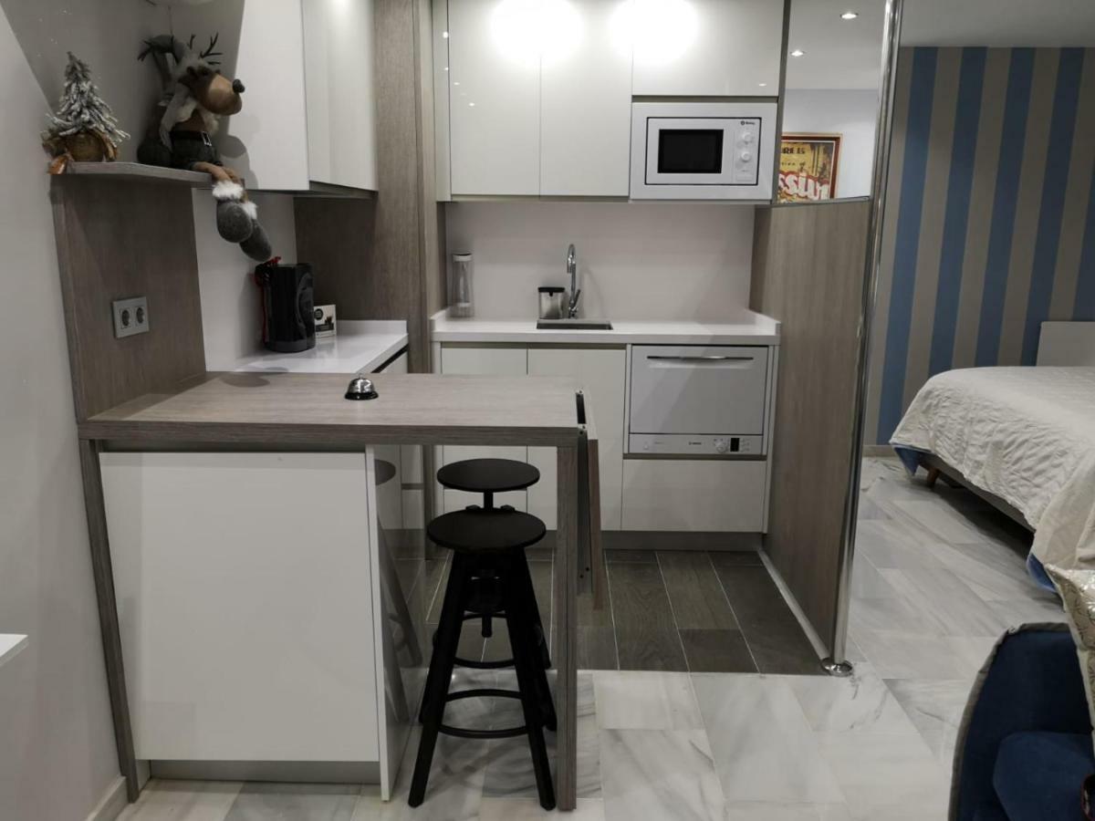 Malaka Apartment Malaga Exterior photo